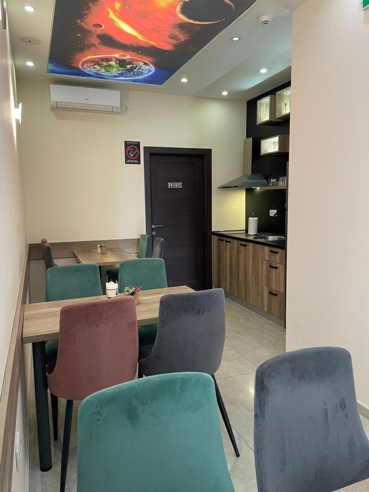 Galaxy Apartments Белград Экстерьер фото