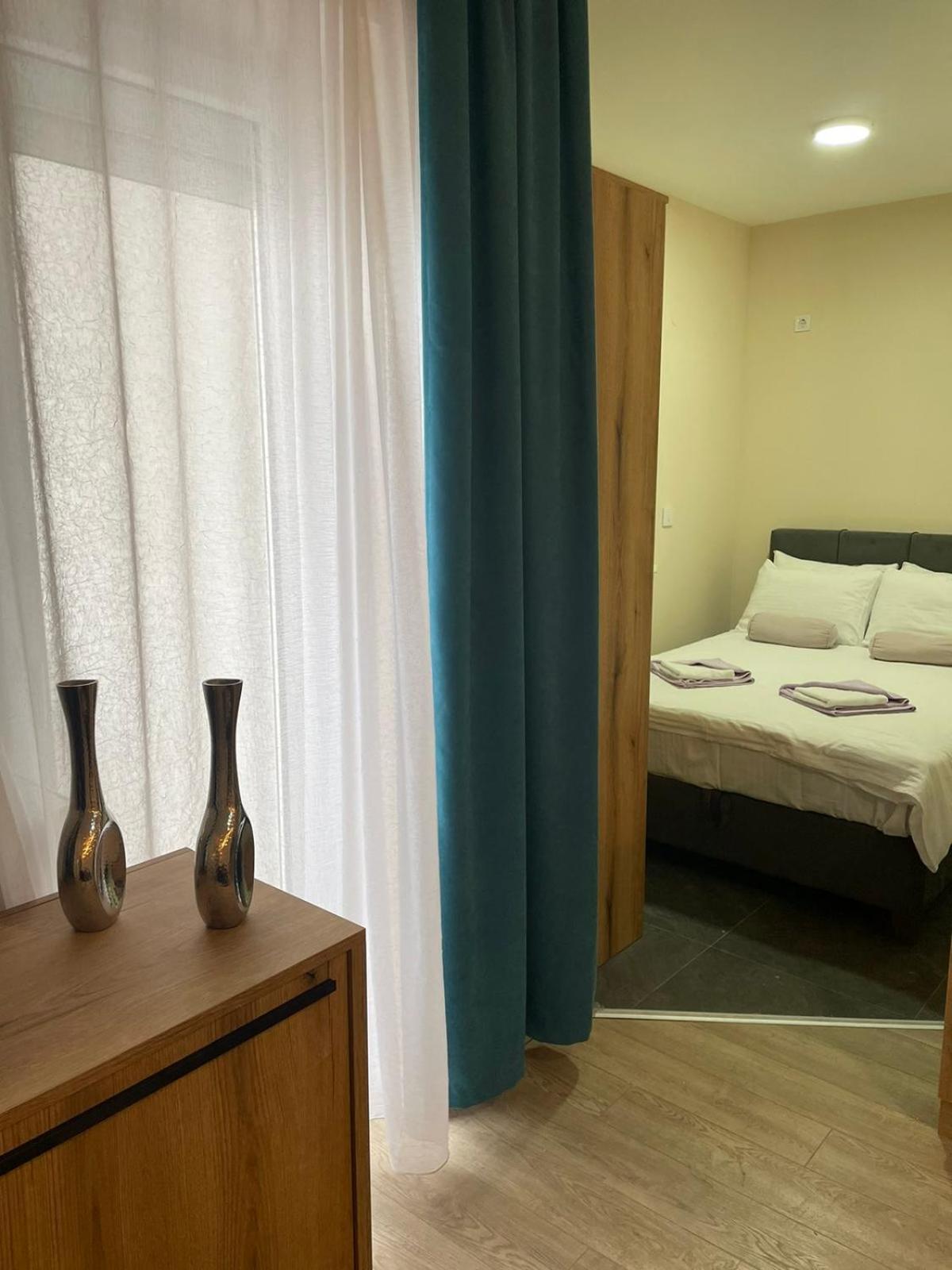 Galaxy Apartments Белград Экстерьер фото